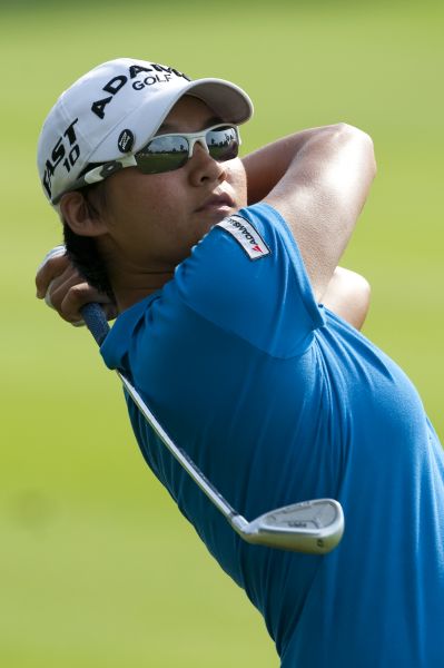 图文-LPGA泰国赛第三轮 曾雅妮果岭推球