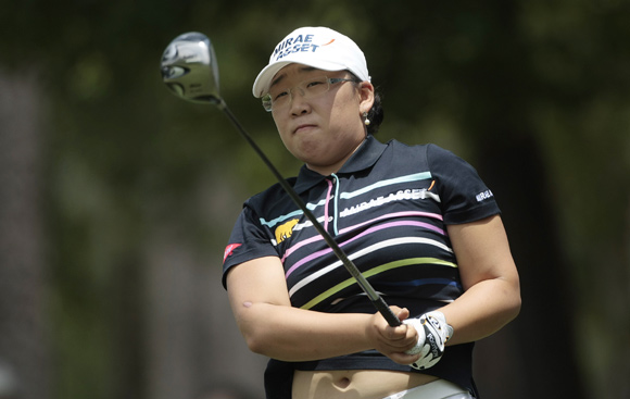 LPGA贝尔精英赛第三轮 绿色充盈洁白世界