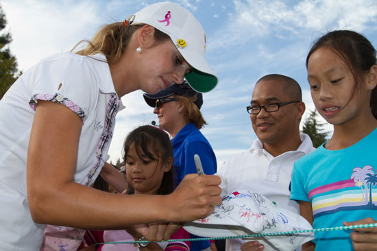 LPGA-CVS挑战赛第二轮 韩国选手朴珍映