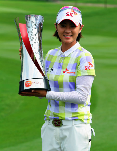 LPGA马来西亚赛第四轮 曾雅妮击打铁杆