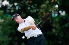 以转圈式挥杆闻名的吉姆·福瑞克 Jim Furyk