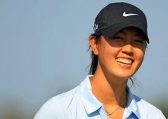 图文-LPGA资格赛第四轮 终于露出笑容