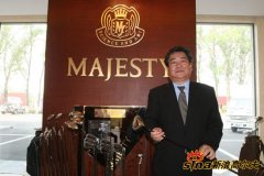 目标锁定年长高端客户 MAJESTY推出纳米科技杆